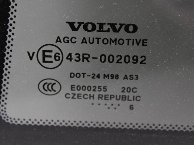 VOLVO 31352994 Стекло-форточка двери задней левой в наличии Тернополь