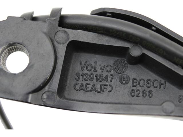 VOLVO 31391847 Поводок стеклоочистителя в наличии Львов