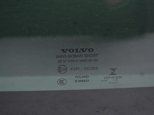 VOLVO 31402034 Крышка люка крыши задняя в наличии Львов