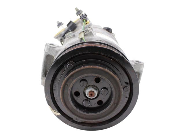 VOLVO 31404446 Компрессор кондиционера в наличии Украина