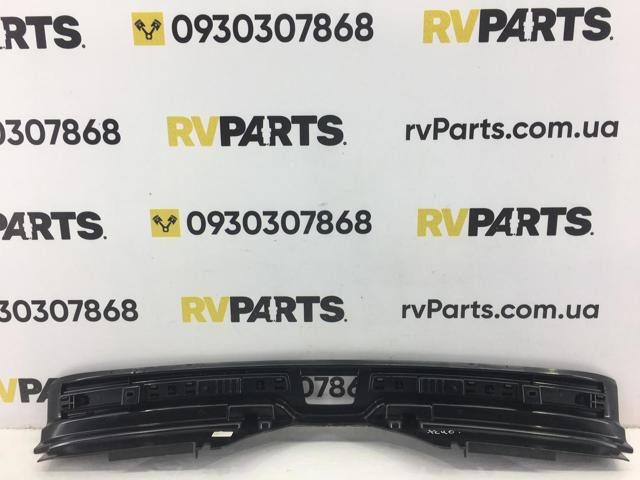 31440884 VOLVO Облицовка задней панели багажника купить в Ровно