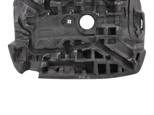 31657646 VOLVO Крышка двигателя купить в Львов