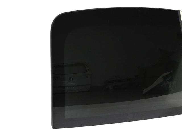 31675975 VOLVO Крышка люка крыши передняя купить в Сумы