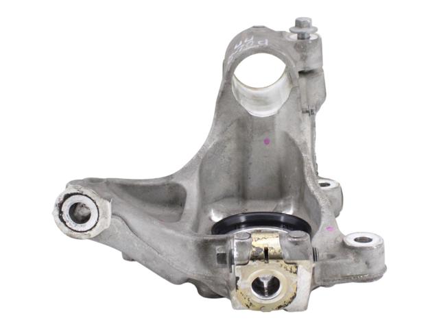 Цапфа поворотная левая 31681837 VOLVO