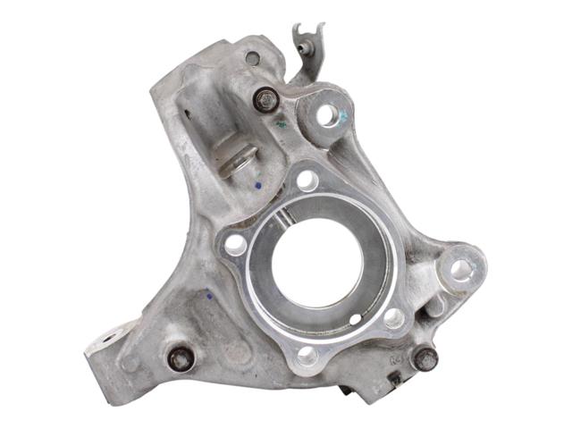 Цапфа передняя правая 31681838 VOLVO