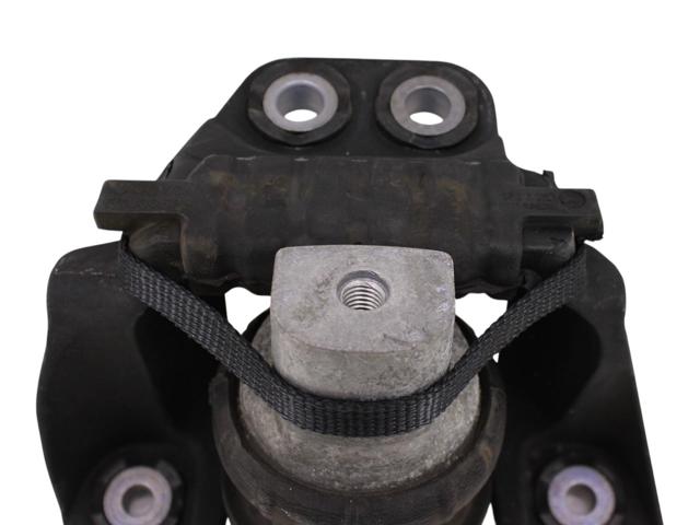 31686885 VOLVO Подушка (опора) двигателя правая купить в Ровно