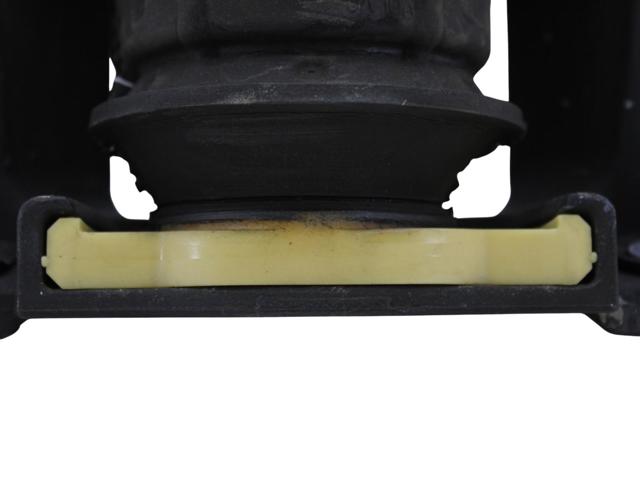 31686885 VOLVO Правая подушка двигателя купить в Украина