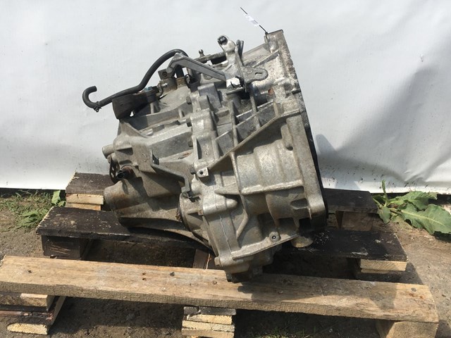 RENAULT 32010JY76D в наличии Черновцы