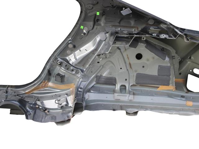 VOLVO 32132061 Крыло заднее правое в наличии Тернополь