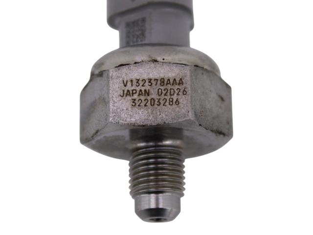 VOLVO 32203286 Датчик давления топлива в наличии Винница