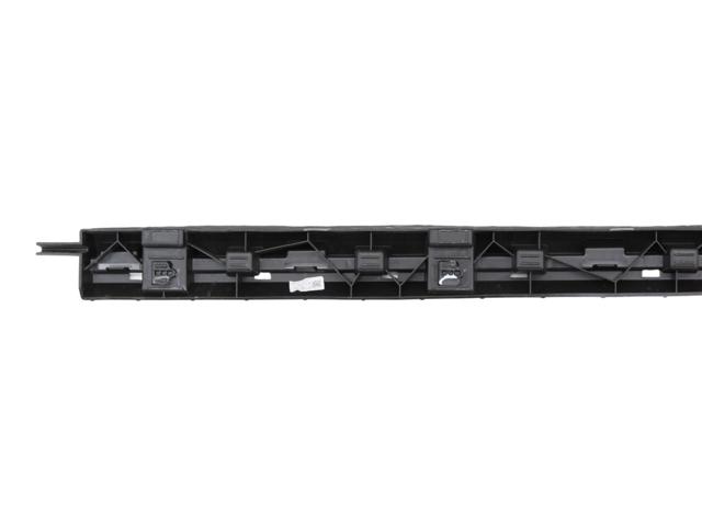 32216387 VOLVO Кронштейн наружной накладки порога правой купить в Хмельницкий