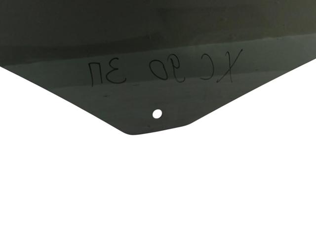 VOLVO 32244978 Стекло двери задней правой в наличии Ужгород