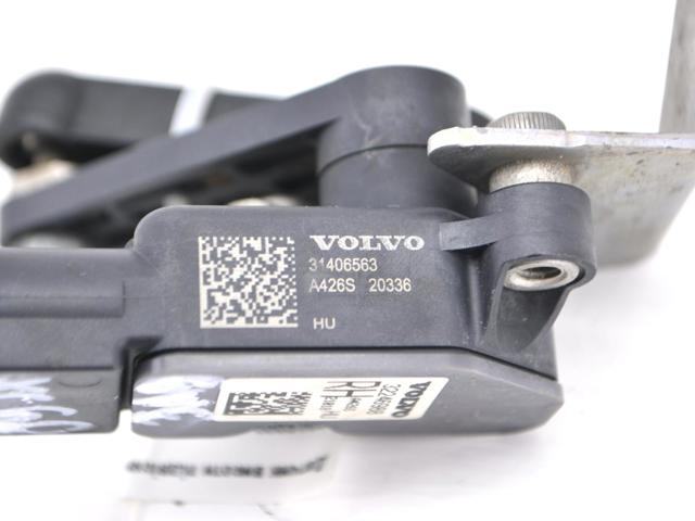 Датчик уровня положения кузова, задний правый 32246988 VOLVO