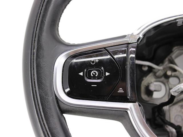 VOLVO 32288783 Руль в наличии Винница