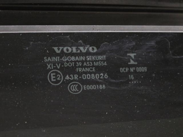 VOLVO 32342700 Крышка люка крыши задняя в наличии Львов