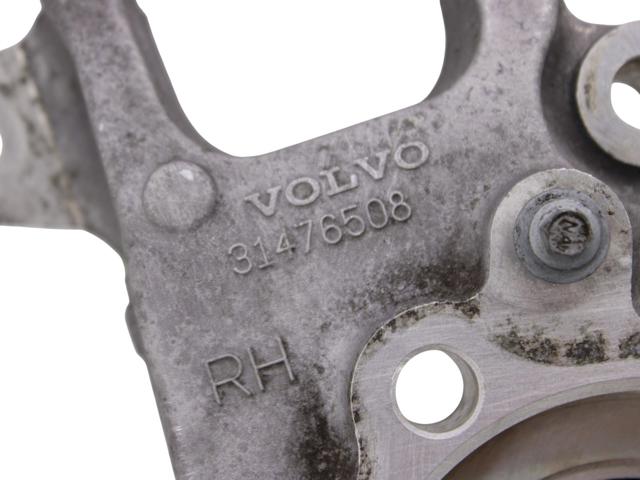 32395005 VOLVO Цапфа (поворотный кулак) задний правый купить в Чернигов