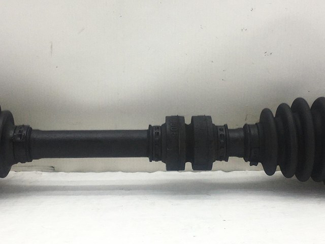 NISSAN 391011KC0A Левая полуось в наличии Черкассы