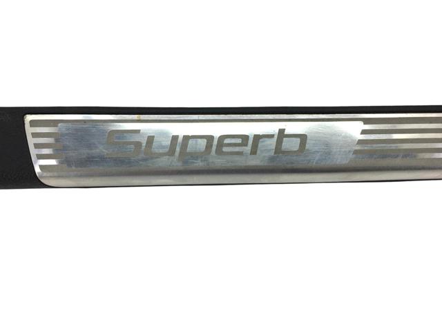 3T08534929B9 VAG Накладка (молдинг) порога наружная передняя правая купить в Тернополь