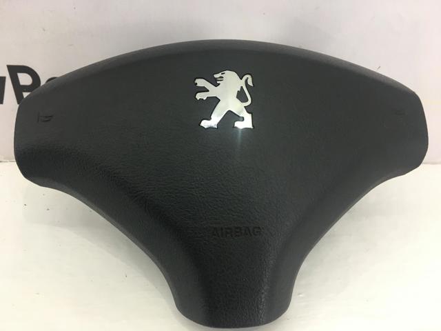 Подушка AIRBAG водительская 4112PF PEUGEOT