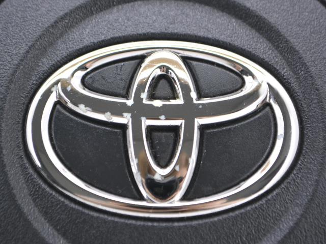 4513042100B0 TOYOTA Подушка безопасности водителя купить в Львов