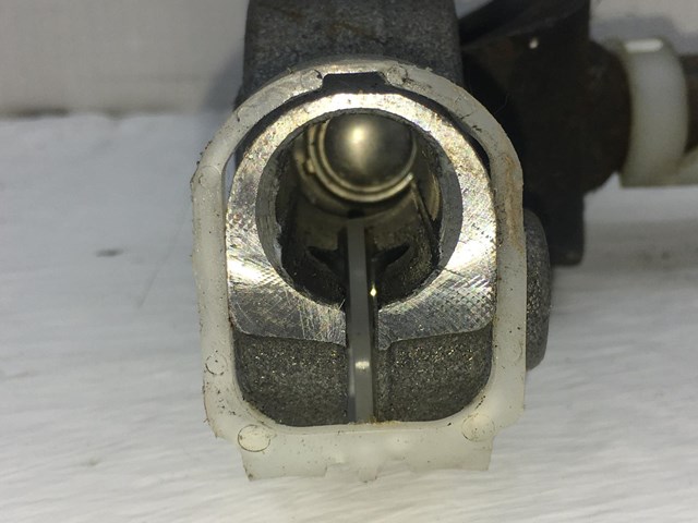 480801KE0A NISSAN Вал рулевой колонки купить в Киев