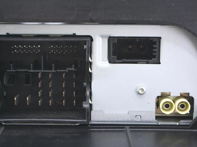 Усилитель звука аудиосистемы 4F0035056 VAG