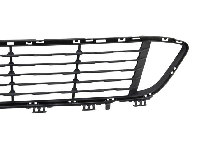 BMW 51117354773 Решетка бампера в наличии Сумы