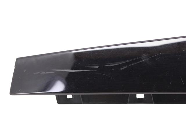 51357349676 BMW Накладка двери задней правой вертикальная купить в Одесса