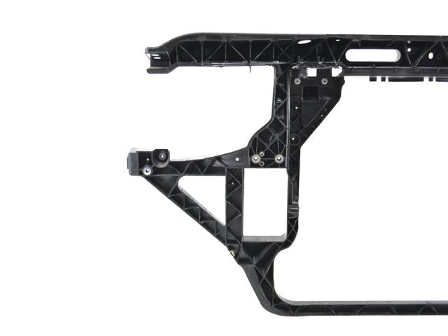 51643419945 BMW Рамка радиатора купить в Чернигов