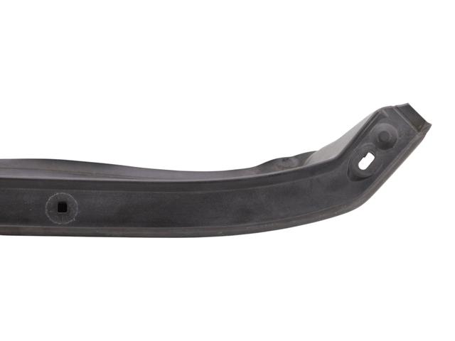 51767329399 BMW Уплотнитель крыла купить в Николаев