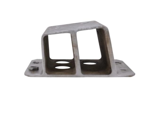 TOYOTA 5832442010 Кронштейн усилителя заднего бампера в наличии Кривой Рог