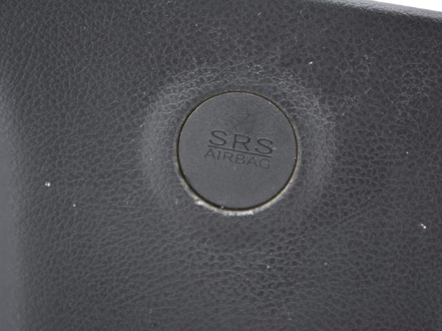 CHRYSLER 5VW44LXHAA Обшивка стойки кузова внутренняя средняя левая в наличии Чернигов