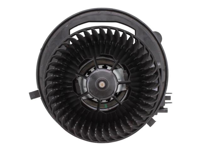 5WB819021A VAG Вентилятор печки купить в Днепр