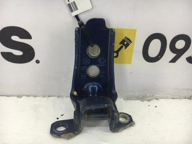 Петля двери задней правой 60479AL02B SUBARU