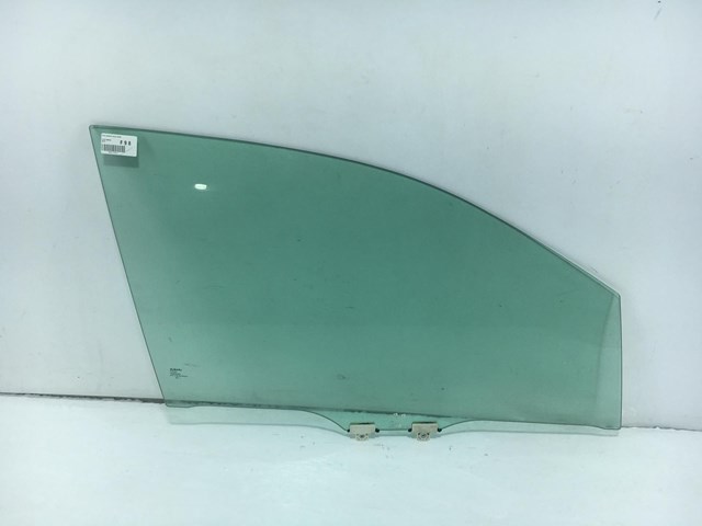 Стекло пассажирской двери 61011AN02A SUBARU
