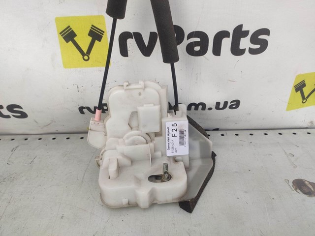 Замок задней двери, левой 61035AJ01A SUBARU