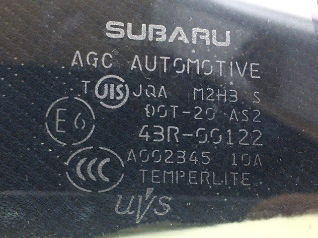 62012FJ200 SUBARU Стекло двери задней правой купить в Одесса