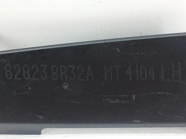 62823BR32A NISSAN Воздуховод (дефлектор) радиатора левый купить в Тернополь