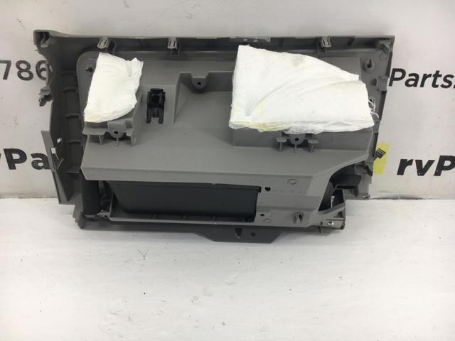 SUBARU 66121FJ040LL в наличии Тернополь