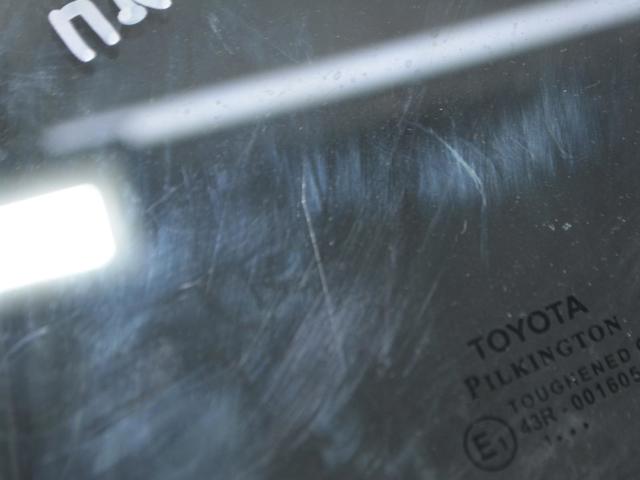6812605010 TOYOTA Стекло-форточка двери передней левой купить в Ужгород