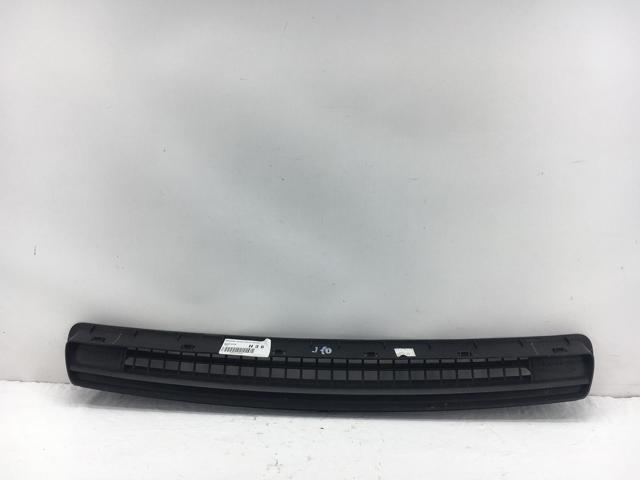 68745JD000 NISSAN Решетка обдува лобового стекла на "торпедо" купить в Тернополь