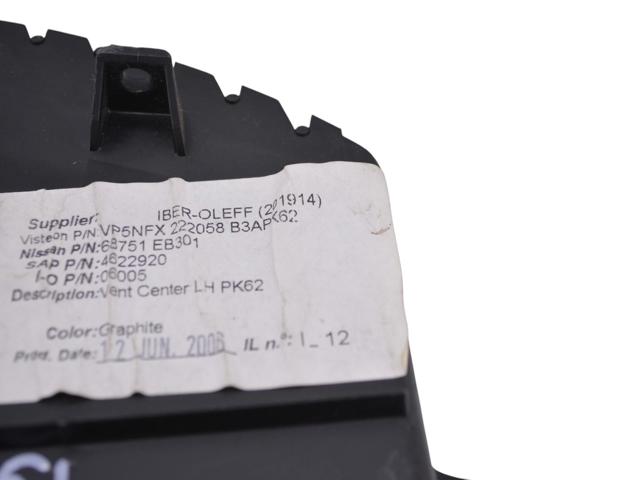 68751EB301 NISSAN Решетка вентиляции салона на "торпедо" купить в Львов