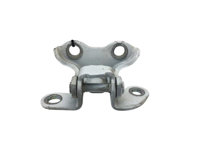 Петля задней левой двери 687600H010 TOYOTA