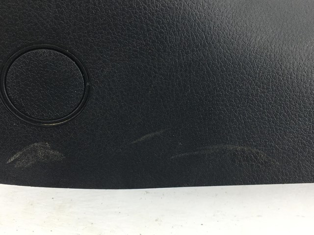 6TJ76LXHAA CHRYSLER Накладка дверного порога внутренняя передняя правая купить в Чернигов