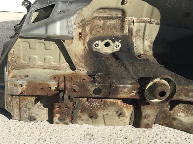 HYUNDAI 71504A4C00 Крыло заднее правое в наличии Киев