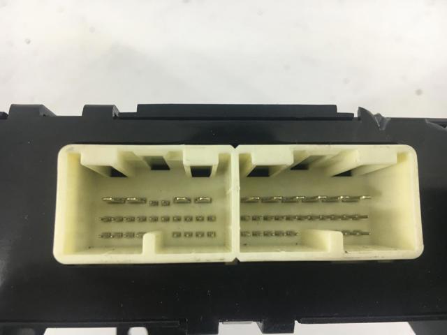 72343AJ040 SUBARU купить в Ирпень