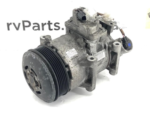 Компрессор кондиционера 73111AJ03A SUBARU