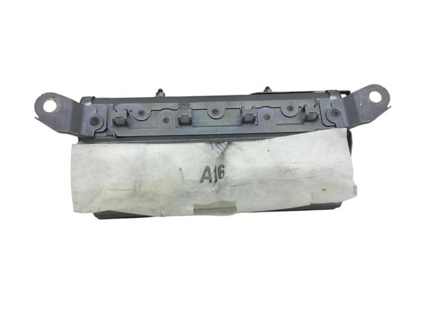 Подушка безопасности защиты коленей 7390005010B0 TOYOTA