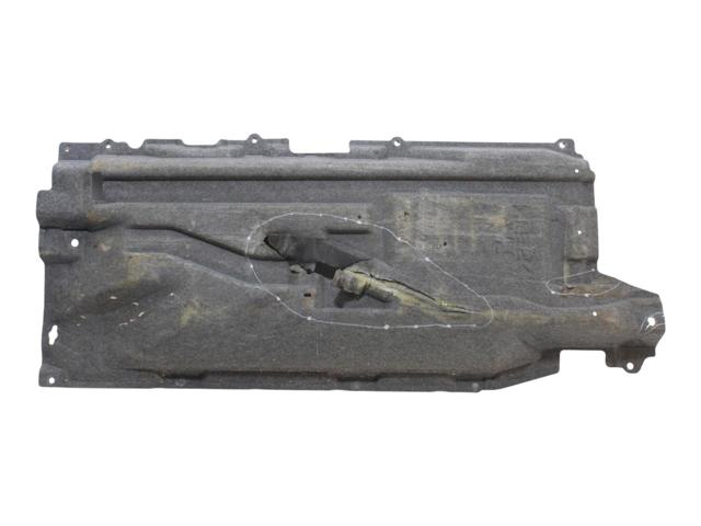 Защита днища, правая 748146RA0A NISSAN