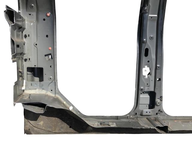 NISSAN 76023EB331 Боковина кузова левая в наличии Украина